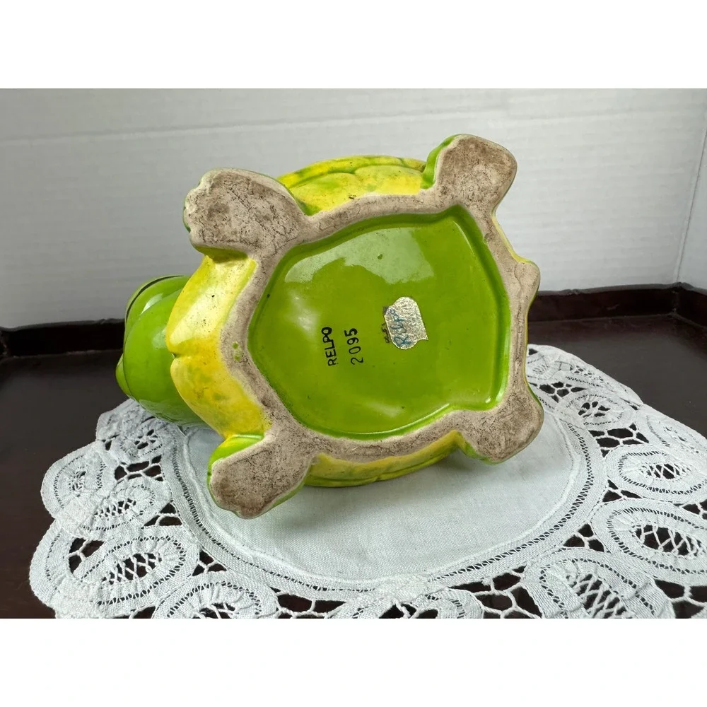 Vintage Ceramic Turtle Planter Green Yellow Anthropomorphic Tortoise Figurine - Picture 10 of 10